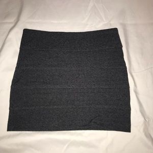 Gray Ridged Pencil Skirt